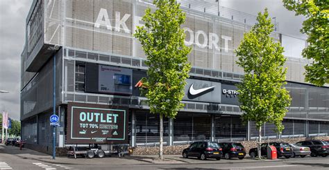 osdorp nike outlet openingstijden|nike unite osdorp.